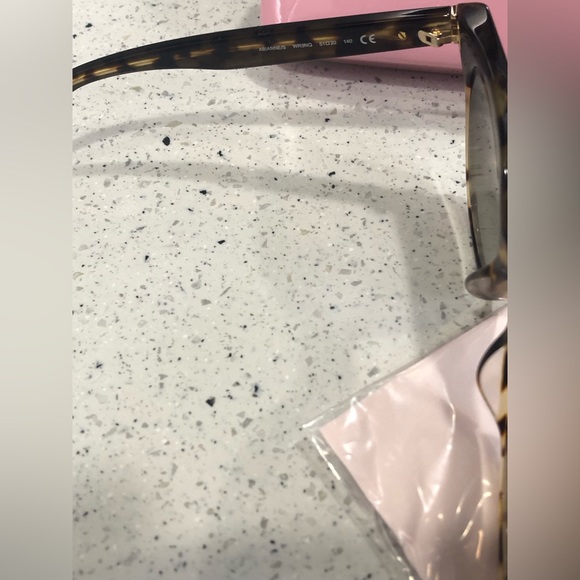🆕Kate Spade Abianne Sunglasses - Picture 4 of 7